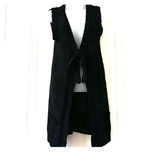 WOMENS SWEATER VEST SIZE M